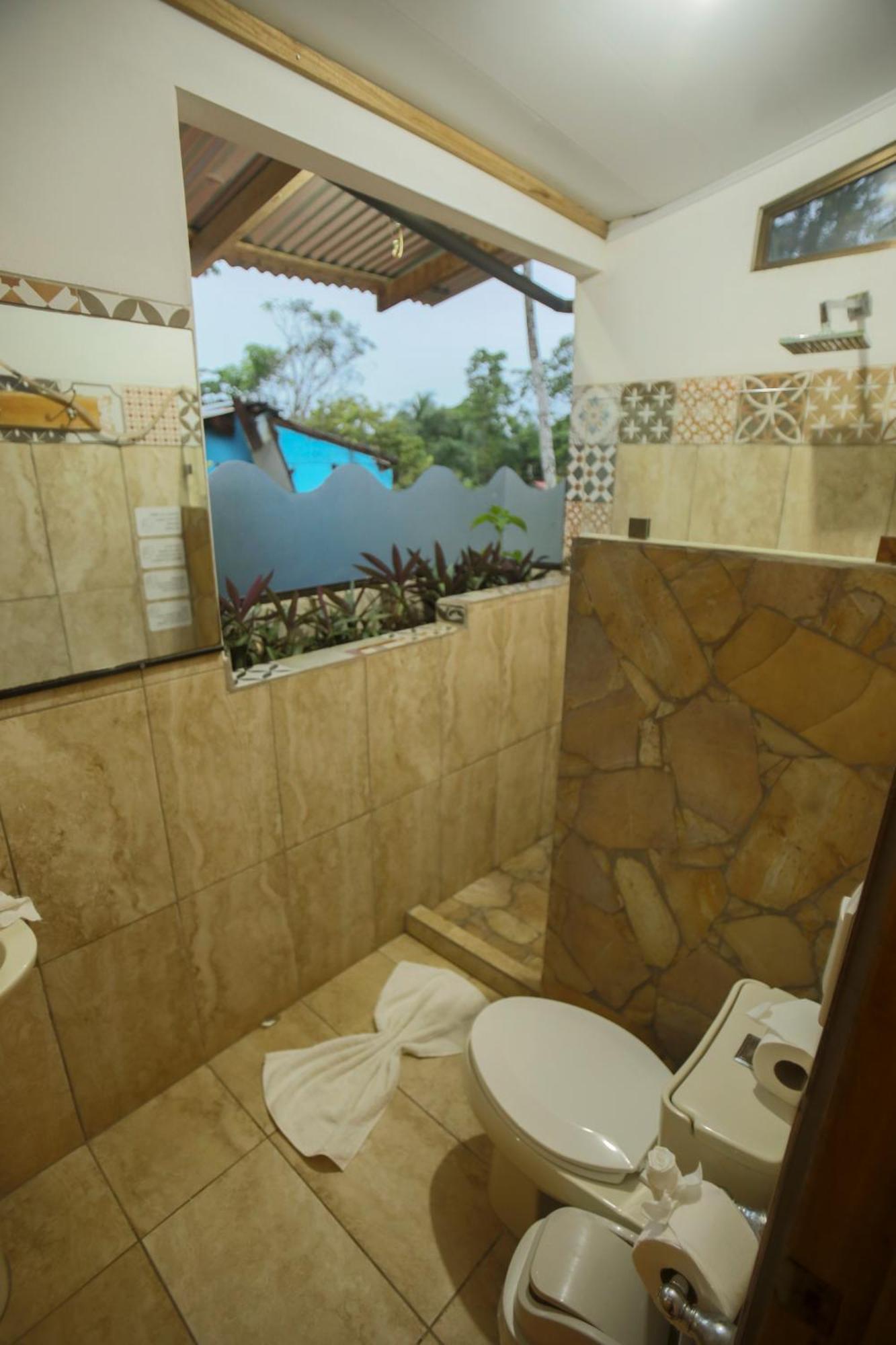 Hotel Pura Natura Beachfront Tortuguero Extérieur photo