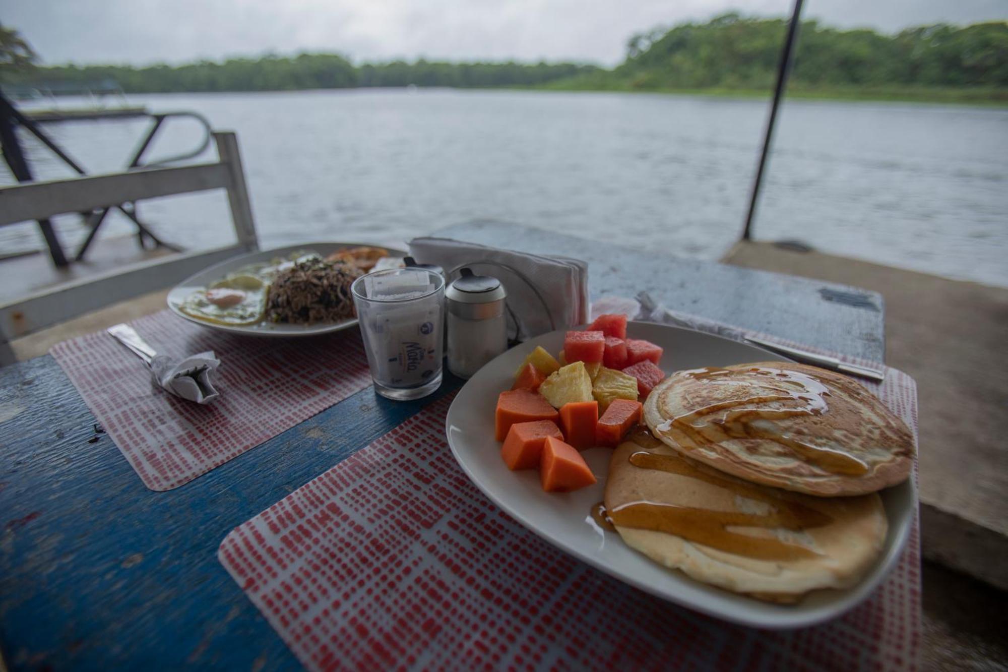 Hotel Pura Natura Beachfront Tortuguero Extérieur photo